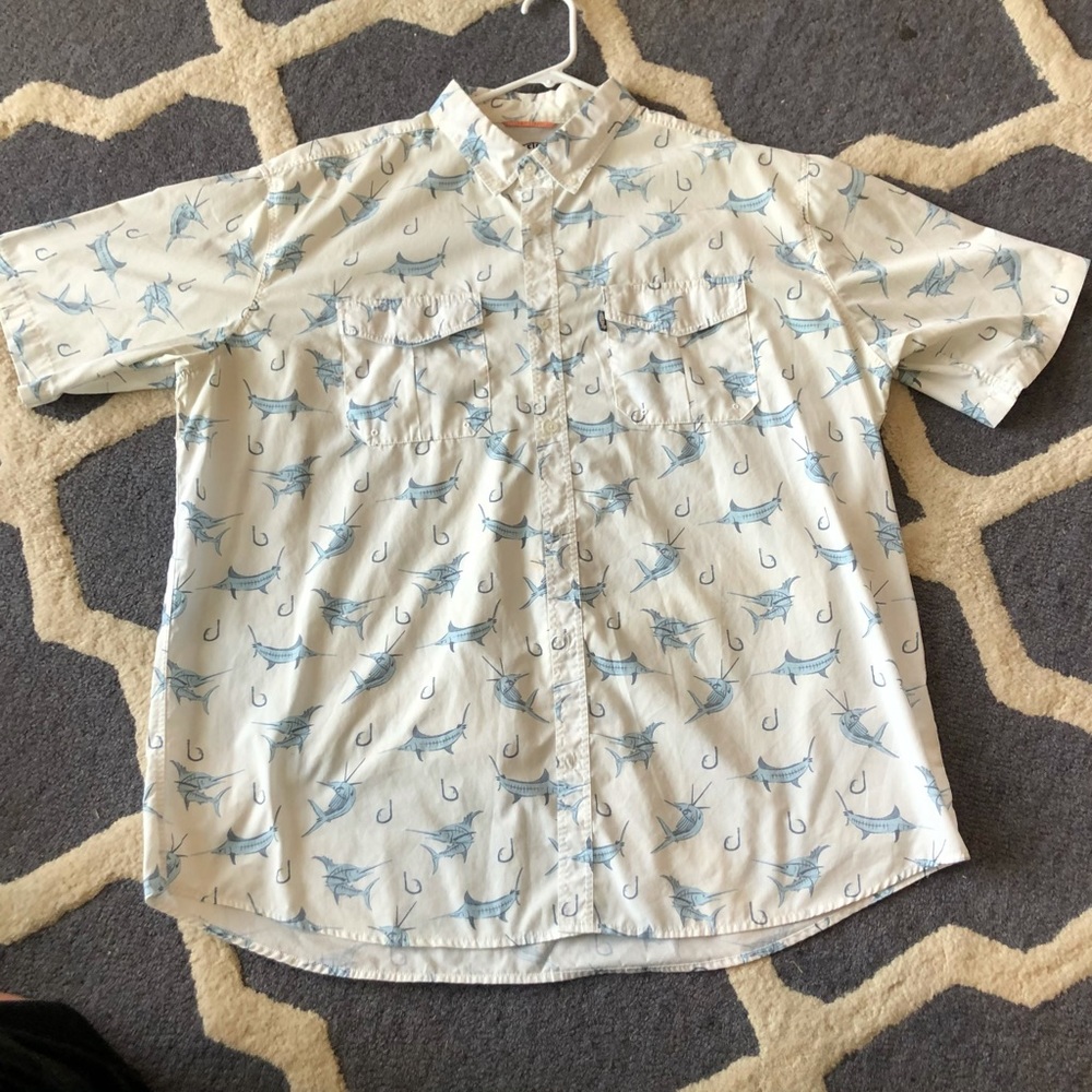 🚨SOLD🚨 button down swordfish fishing shirt